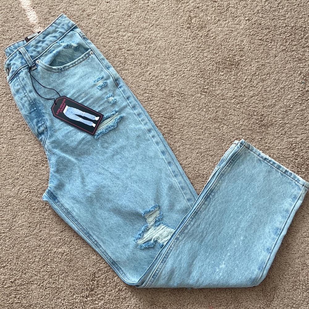 NO BOUNDARIES High-rise straight 90’s jeans